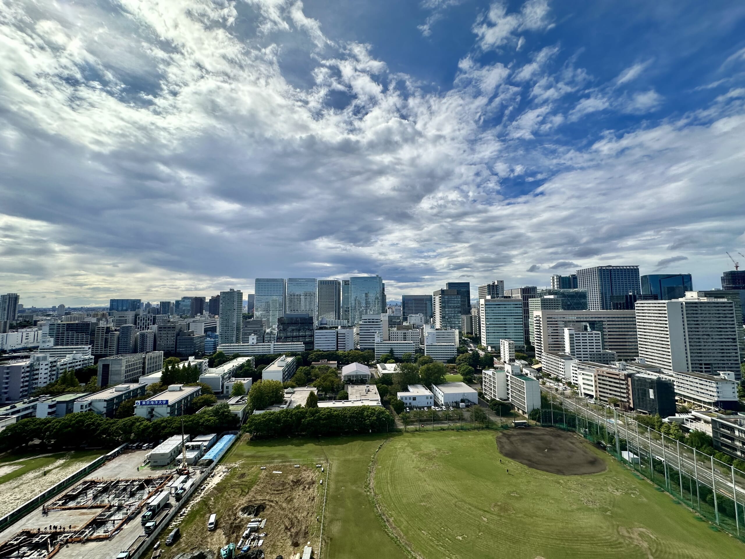 【4ヶ月ぶりに募集数減少！】2025年7月迄の湾岸エリア最新市況分析レポート